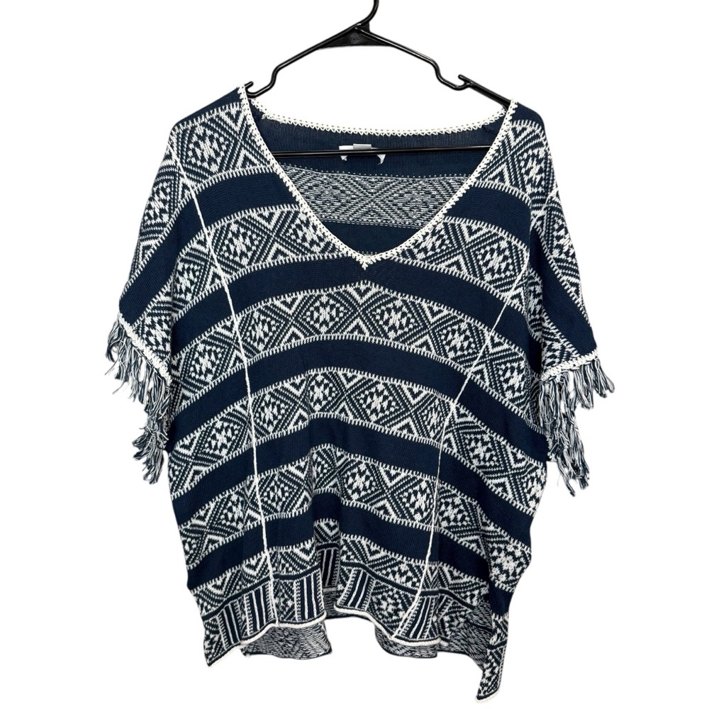 VELVET Graham &‎ Spencer Karissa Poncho Fringe V Neck Sweater Size Large